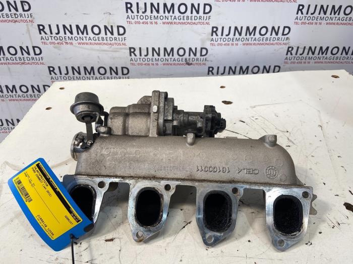 Gebrauchte Ansaugbrugge Ford Transit Connect 1.8 TDdi LWB Euro 4 Preis auf Anfrage angeboten von Autodemontage Rijnmond BV