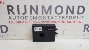 Used Antenna Amplifier BMW 3 serie Touring (F31) 320i 2.0 16V Price on request offered by Autodemontage Rijnmond BV