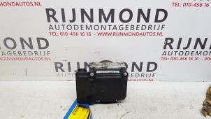 Used ABS pump Renault Modus/Grand Modus (JP) 1.6 16V Price € 85,00 Margin scheme offered by Autodemontage Rijnmond BV