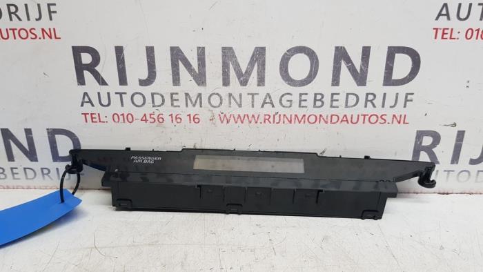 Begagnade Innerdisplay Kia Cee'd (JDB5) 1.6 GDI 16V Pris på förfrågan erbjuds av Autodemontage Rijnmond BV