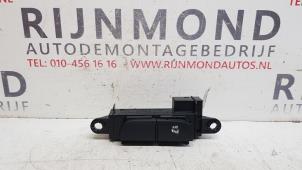 Used PDC switch Kia Cee'd (JDB5) 1.6 GDI 16V Price on request offered by Autodemontage Rijnmond BV