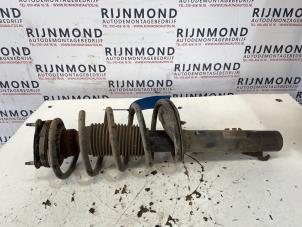 Used Fronts shock absorber, left Ford Transit Connect 1.8 TDdi LWB Euro 4 Price € 60,00 Margin scheme offered by Autodemontage Rijnmond BV