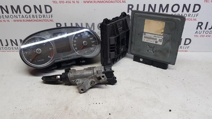 Used Ignition lock + computer Volkswagen Polo V (6R) 1.6 TDI 16V 75 Price on request offered by Autodemontage Rijnmond BV