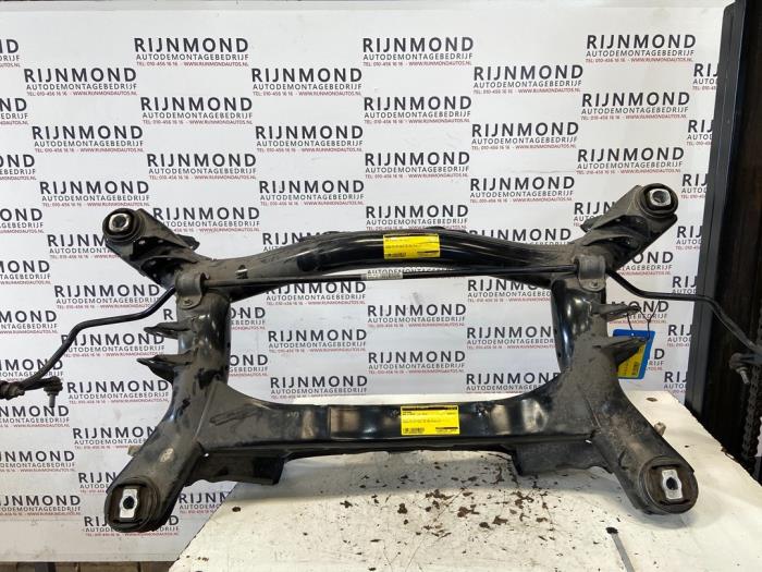 Usagé Faux châssis BMW 3 serie (F30) 340i 3.0 TwinPower Turbo 24V Prix € 302,50 Prix TTC proposé par Autodemontage Rijnmond BV