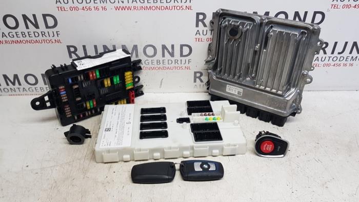 Used Ignition lock + computer BMW 3 serie (F30) 340i 3.0 TwinPower Turbo 24V Price € 726,00 Inclusive VAT offered by Autodemontage Rijnmond BV
