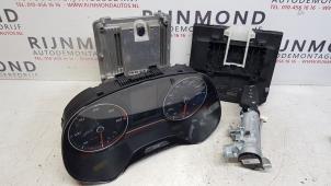 Gebrauchte Zündschloss + Steuergerät Seat Leon (5FB) 1.6 TDI Ecomotive 16V Preis auf Anfrage angeboten von Autodemontage Rijnmond BV