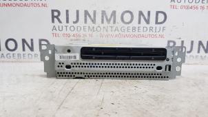 Used CD player BMW 1 serie (F20) 118d 2.0 16V Price on request offered by Autodemontage Rijnmond BV