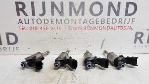 Usados Inyector (inyección de gasolina) BMW 1 serie (F20) 116i 1.6 16V Precio € 42,35 IVA incluido ofrecido por Autodemontage Rijnmond BV