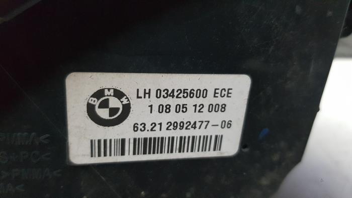 Feu arrière gauche d'un BMW X1 (E84) sDrive 20d 2.0 16V 2012