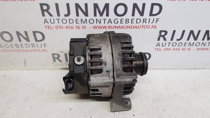 Begagnade Dynamo BMW X1 (E84) sDrive 20d 2.0 16V Pris € 50,00 Inklusive moms erbjuds av Autodemontage Rijnmond BV