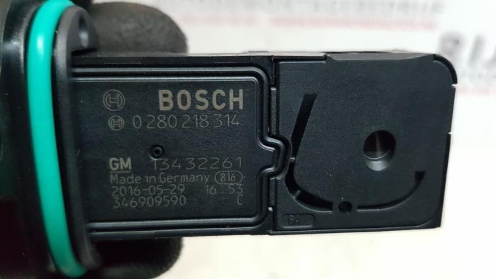 Gebrauchte Luftmassenmesser Opel Astra K 1.4 Turbo 16V Preis € 36,30 Mit Mehrwertsteuer angeboten von Autodemontage Rijnmond BV