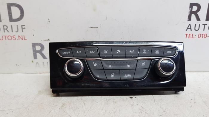 Heater control panel from a Opel Astra K 1.4 Turbo 16V 2016