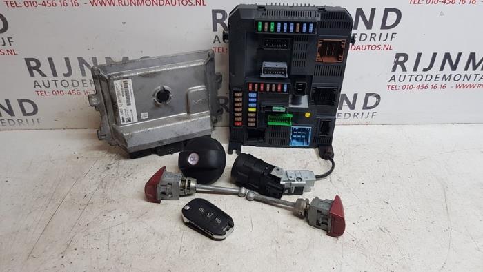 Used Ignition lock + computer Peugeot 208 I (CA/CC/CK/CL) 1.0 Vti 12V PureTech Price on request offered by Autodemontage Rijnmond BV
