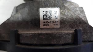 Used Engine mount BMW 1 serie (F20) 116i 1.6 16V Price € 24,20 Inclusive VAT offered by Autodemontage Rijnmond BV