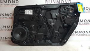 Used Window mechanism 4-door, front right Mercedes A (W176) 2.0 A-45 AMG Turbo 16V 4-Matic Price € 84,70 Inclusive VAT offered by Autodemontage Rijnmond BV