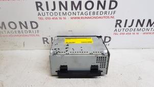 Used CD player Ford Fiesta 6 (JA8) 1.0 EcoBoost 12V 100 Price on request offered by Autodemontage Rijnmond BV