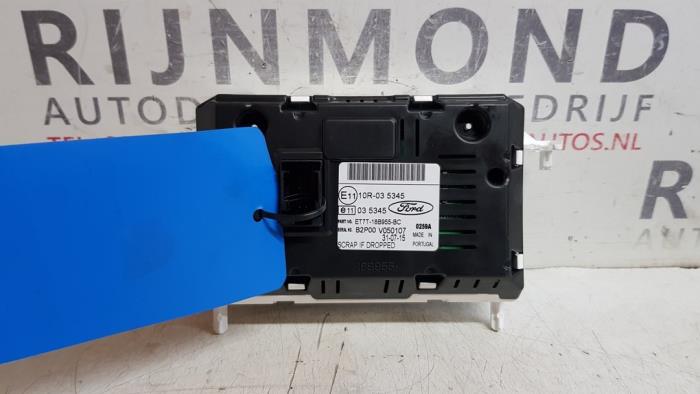 Begagnade Innerdisplay Ford Fiesta 6 (JA8) 1.0 EcoBoost 12V 100 Pris € 48,40 Inklusive moms erbjuds av Autodemontage Rijnmond BV