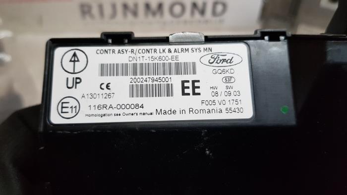 Used Ignition lock + computer Ford Fiesta 6 (JA8) 1.0 EcoBoost 12V 100 Price on request offered by Autodemontage Rijnmond BV