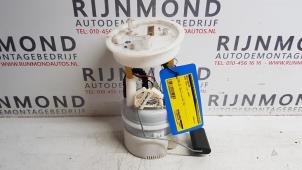 Used Petrol pump Mini Mini (R56) 1.6 16V Cooper Price € 60,50 Inclusive VAT offered by Autodemontage Rijnmond BV