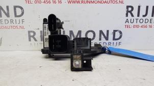 Used Relay BMW 1 serie (F21) 116i 1.6 16V Price on request offered by Autodemontage Rijnmond BV