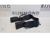 Rear seatbelt buckle, centre from a BMW 1 serie (F21) 116i 1.6 16V 2014