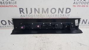 Gebrauchte Einstieg vorne links Jaguar XE 2.0d 180 16V AWD Preis auf Anfrage angeboten von Autodemontage Rijnmond BV
