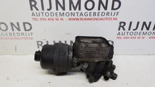 Usados Soporte de filtro de aceite Mini Mini (R56) 1.6 16V Cooper S Precio € 48,40 IVA incluido ofrecido por Autodemontage Rijnmond BV