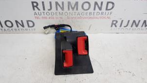 Used Rear seatbelt buckle, centre Mini Mini (R56) 1.6 16V Cooper S Price on request offered by Autodemontage Rijnmond BV