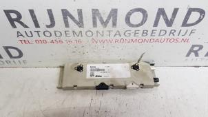 Usagé Antenne amplificateur Mini Mini (R56) 1.6 16V Cooper S Prix sur demande proposé par Autodemontage Rijnmond BV