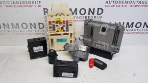 Used Ignition lock + computer Hyundai iX35 (LM) 2.0 CRDi 16V 4x4 Price € 302,50 Inclusive VAT offered by Autodemontage Rijnmond BV