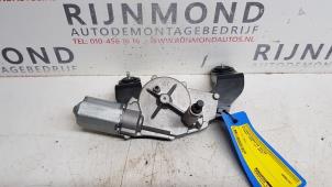 Used Rear wiper motor Hyundai iX35 (LM) 2.0 CRDi 16V 4x4 Price € 48,40 Inclusive VAT offered by Autodemontage Rijnmond BV