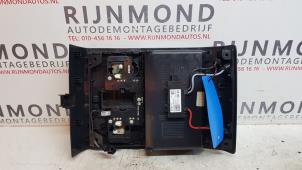 Usagé Eclairage intérieur avant Volkswagen Golf VII (AUA) 1.5 TSI Evo BMT 16V Prix € 151,25 Prix TTC proposé par Autodemontage Rijnmond BV