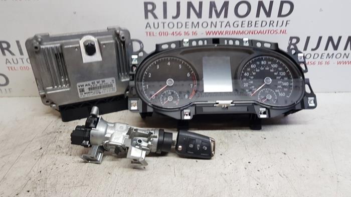 Used Ignition lock + computer Volkswagen Golf VII (AUA) 1.5 TSI Evo BMT 16V Price € 514,25 Inclusive VAT offered by Autodemontage Rijnmond BV