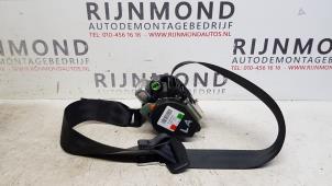 Used Rear seatbelt, left Volvo V40 (MV) 2.0 T2 16V Price € 72,60 Inclusive VAT offered by Autodemontage Rijnmond BV