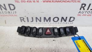 Used Switch (miscellaneous) Mercedes S (W220) 3.2 S-320 CDI 24V Price on request offered by Autodemontage Rijnmond BV