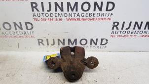 Used Rear brake calliper, right BMW 3 serie (E90) 318i 16V Price € 30,00 Margin scheme offered by Autodemontage Rijnmond BV