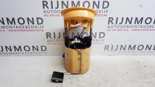 Usados Bomba de diésel BMW X1 (E84) xDrive 18d 2.0 16V Precio € 72,60 IVA incluido ofrecido por Autodemontage Rijnmond BV