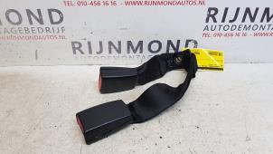 Used Rear seatbelt buckle, centre BMW X1 (E84) xDrive 18d 2.0 16V Price on request offered by Autodemontage Rijnmond BV
