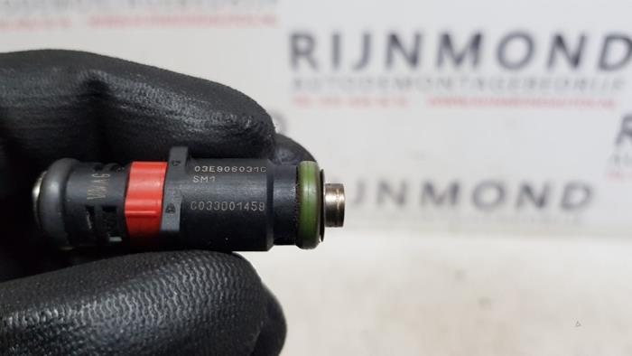 Injector (petrol injection) from a Volkswagen Polo V (6R) 1.2 12V 2013
