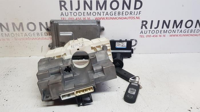 Used Ignition lock + computer Mazda CX-5 I (KE,GH) 2.2 Skyactiv D 175 16V 4WD Price on request offered by Autodemontage Rijnmond BV