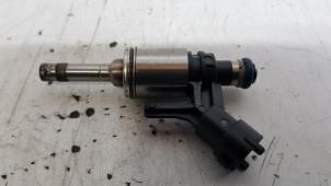 Used Injector (petrol injection) Mini Mini (R56) 1.6 16V Cooper S Price € 42,35 Inclusive VAT offered by Autodemontage Rijnmond BV