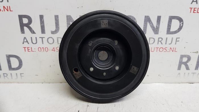 Crankshaft pulley from a Volkswagen Polo VI (AW1) 2.0 GTI Turbo 16V 2019