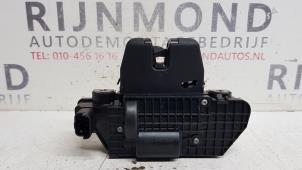 Used Tailgate lock mechanism Citroen C3 (SC) 1.0 Vti 68 12V Price on request offered by Autodemontage Rijnmond BV