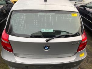 Used Tailgate BMW 1 serie (E87/87N) 116i 1.6 16V Price € 90,75 Inclusive VAT offered by Autodemontage Rijnmond BV