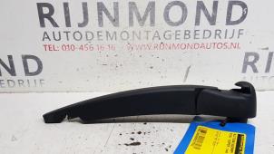 Used Rear wiper arm Mini Mini (R56) 1.6 16V One Price € 18,15 Inclusive VAT offered by Autodemontage Rijnmond BV