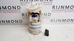 Used Petrol pump Mini Mini (R56) 1.6 16V One Price € 78,65 Inclusive VAT offered by Autodemontage Rijnmond BV
