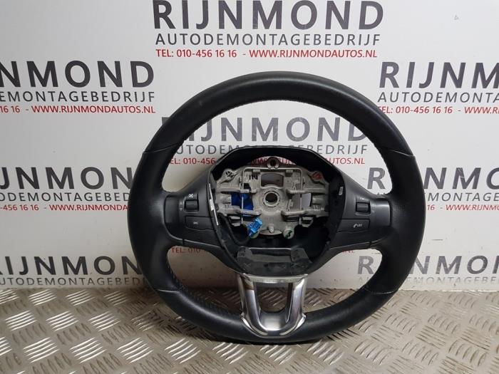 Begagnade Ratt Peugeot 2008 (CU) 1.6 VTI 16V Pris € 30,00 Inklusive moms erbjuds av Autodemontage Rijnmond BV