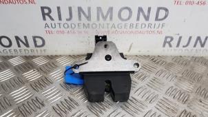 Używane Mechanizm zamka tylnej klapy Volvo V40 (MV) 1.6 D2 Cena na żądanie oferowane przez Autodemontage Rijnmond BV