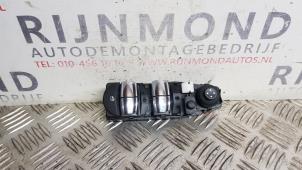 Used Electric window switch Mini Countryman (R60) 1.6 Cooper D Price € 48,40 Inclusive VAT offered by Autodemontage Rijnmond BV