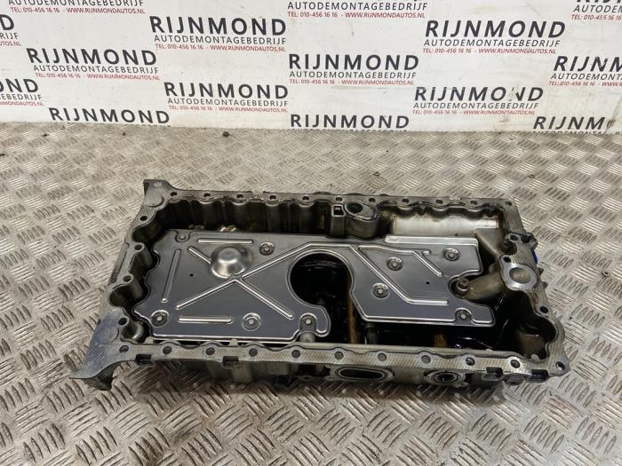 Gebrauchte Ölwanne Volvo V60 I (FW/GW) 2.4 D5 20V Preis auf Anfrage angeboten von Autodemontage Rijnmond BV